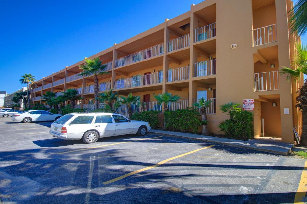 סאות' פאדרה איילנד Fiesta Sol Condominiums מראה חיצוני תמונה